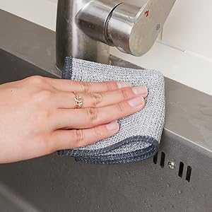 12 PCS Non Scratch Wire Dishcloth, Cleans Fast Without Scratching, Stands Up to Stuck-on Grime, Multi-Surface Safe, Wire Dishwashing Rag Cleaning Power for Everyday Jobs 7.87“ x 7.87”