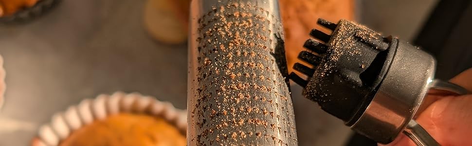 Nutmeg Grater with Silicone Brush & Storage - 18/10 Stainless Steel, Compact Spice & Nut Grinder Tool for Fresh Nutmeg Powder