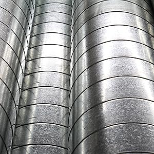 Nutmeg Grater with Silicone Brush & Storage - 18/10 Stainless Steel, Compact Spice & Nut Grinder Tool for Fresh Nutmeg Powder