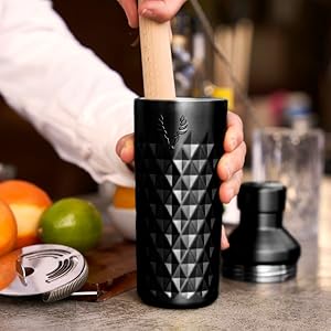 Viski Paragon Stainless Steel Cocktail Shaker, Double-Walled Drink Mixer with Built-in Strainer and Measuring Cap, Perfect for Cocktails, Martini, Mojito, Margarita, 23 oz, Set of 1, Platinum