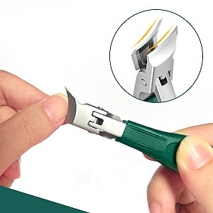 Eagle Beak Beveled Nail Clippers, Upgrade Stainless Steel Wide Jaw Opening Anti-Splash Nail Clipper Set of 3-Piece, Long Handle Angled Head Toenail Clippers for Ingrown & Thick Toenails, for Men Women