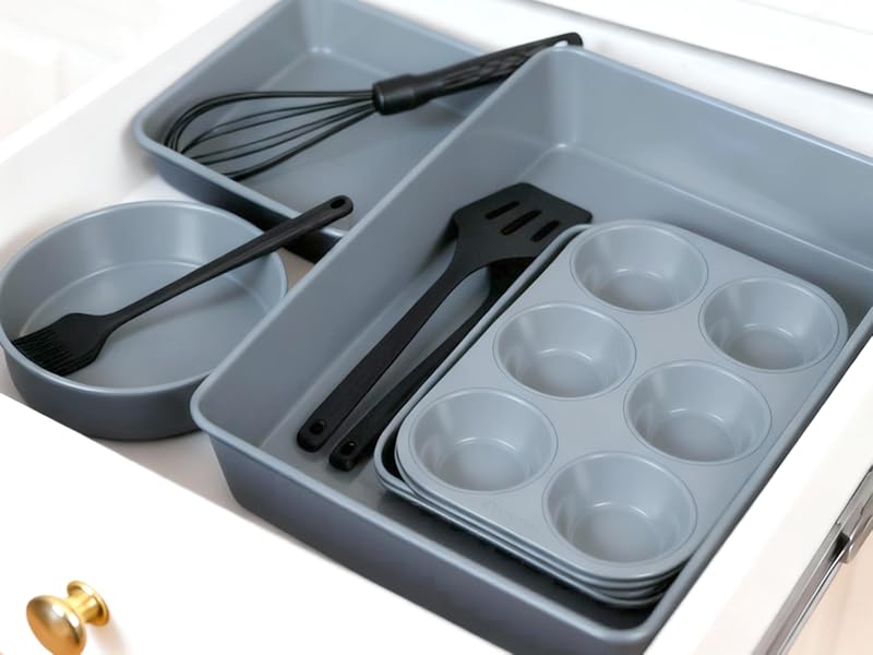 Ammeloo 22-Piece Baking Pans Set Stackable Bakeware Non Stick Baking Set Non Toxic Oven Pans, Including Roasting Pan, Cookie Sheets, Muffin Pans, Cake Pans, Oven Mitts and Utensils(Gray & Stone Black)