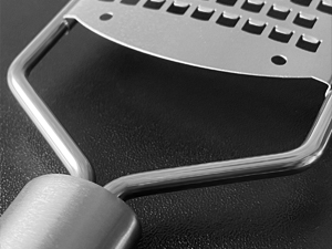 Julienne Vegetable Grater, Handheld Carrot Shredder, Ultra-Sharp Stainless Steel Julienne slicer, Mess-Free Grating - Dishwasher Safe