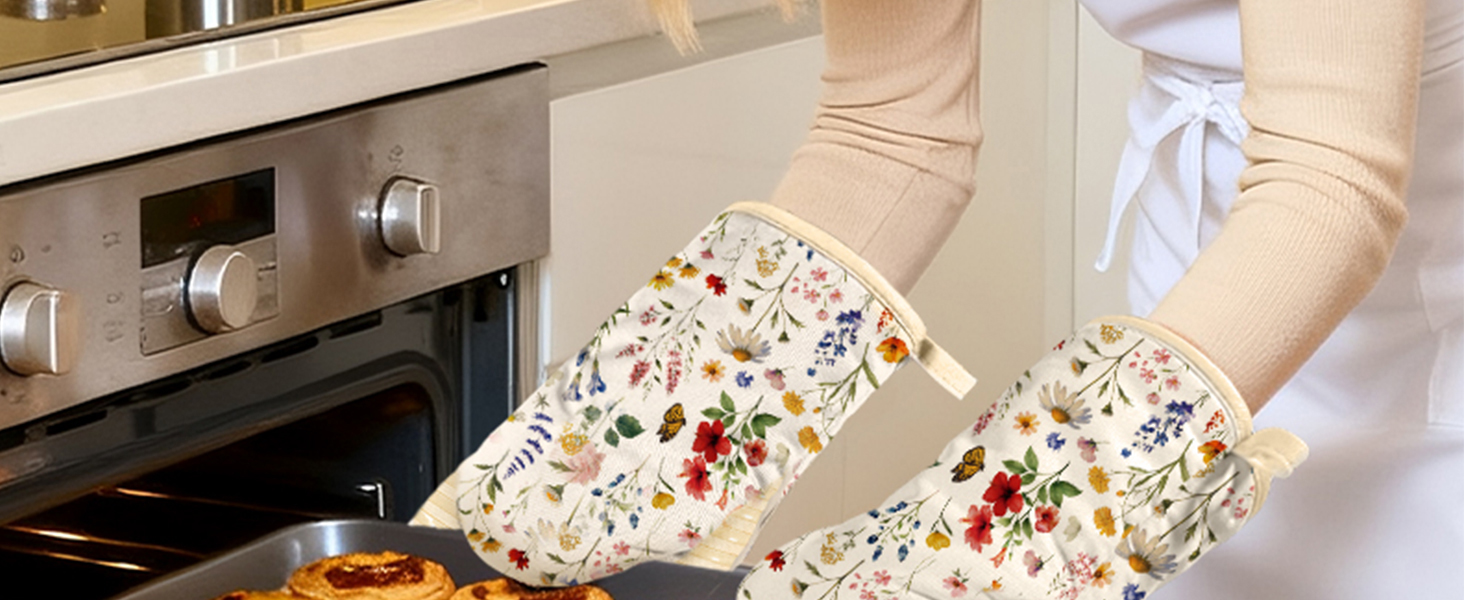 Slohif Vintage Floral Mini Oven Mitts Set – Beige Extended Short Heat Resistant Kitchen Gloves for Women, 100% Cotton Oven Mitts with Silicone Grips, Non-Slip and Thick Durable for Cooking & Baking