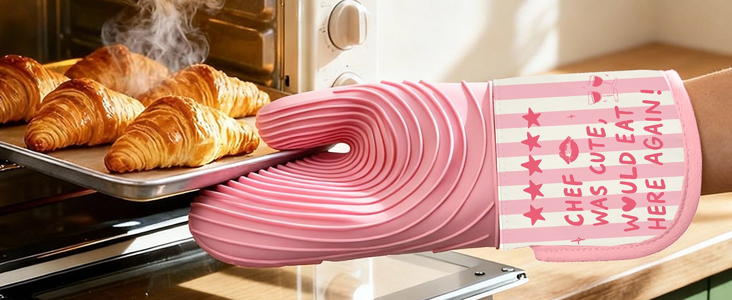 Slohif Long Silicone Oven Mitts Heat Resistant for Women - 2 Pcs Strawberry 100% Cotton Oven Gloves, Non-Slip and Waterproof Silicone Oven Mitts with Hanger for Baking and Cooking