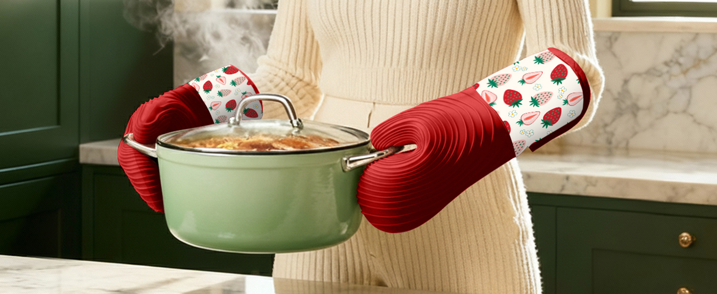 Slohif Long Silicone Oven Mitts Heat Resistant for Women - 2 Pcs Strawberry 100% Cotton Oven Gloves, Non-Slip and Waterproof Silicone Oven Mitts with Hanger for Baking and Cooking