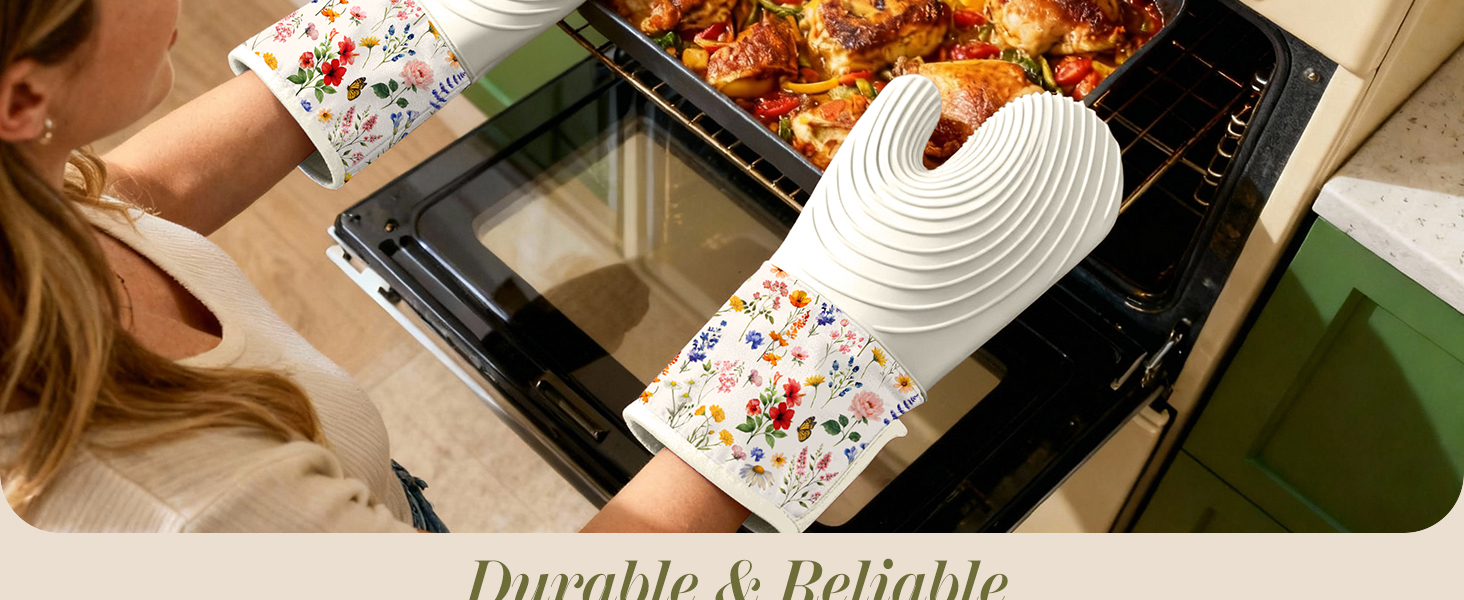 Slohif Long Silicone Oven Mitts Heat Resistant for Women - 2 Pcs Black Cat 100% Cotton Oven Gloves, Non-Slip and Waterproof Silicone Oven Mitts with Hanger for Baking and Cooking