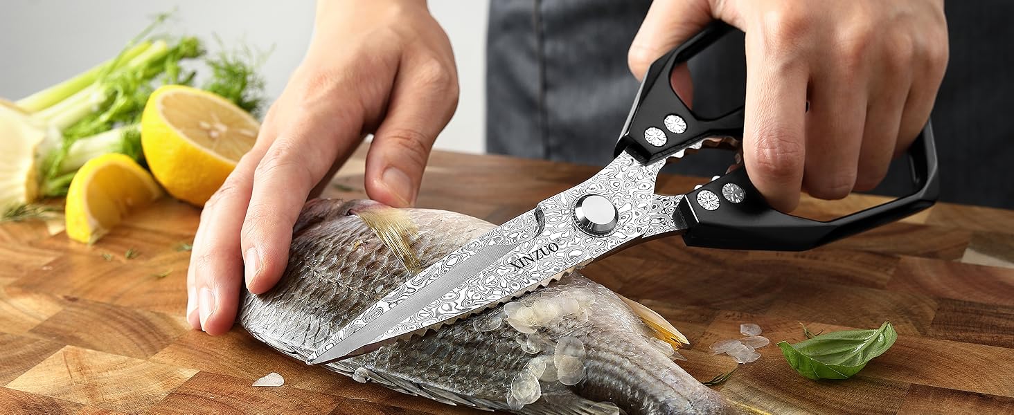 XINZUO Sharp Kitchen Scissors with Black Handle,110 Layers Damascus Steel Multipurpose Heavy Duty Kitchen Shears for Poultry/Vegetables/Fish/Nuts