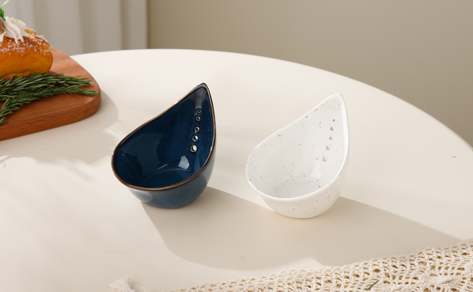 Herb Stripper Bowl, Ceramic Herb Peeling Bowl, Kitchen Herbs Leaf Stripping Tool, Pottery Herb Peeler for Kale, Thyme, Basil, Rosemary Stripper (Blue)