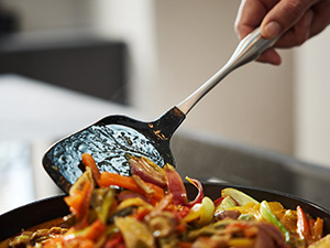 Fissler Essential Pasta Fork, 18/10 Stainless Steel Kitchen Utensil for Serving Pasta & Noodles, Ergonomic Handle, Dishwasher Safe