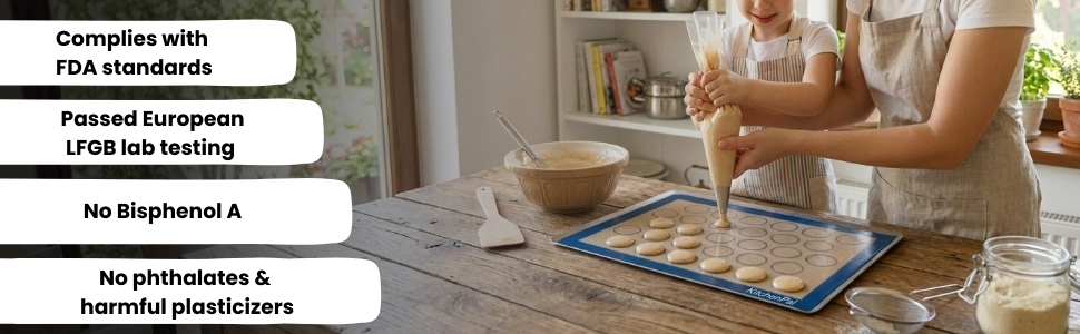 2-Sided Silicone Baking Mat for Macaron, Éclair & Cookie – Reusable Pastry Sheet 11.8