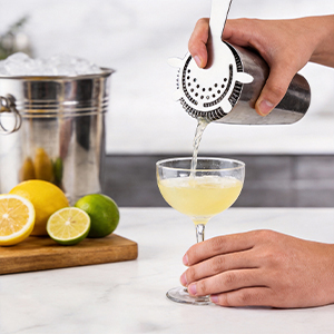 Kirecoo 2PCS Stainless Steel Cocktail Strainer, Bar Drink Strainer with High-Density Spring, Bar Tools Cocktail Shaker Accessories for Smooth Drink Pouring, Fits Boston Shakers and Mixing Glasses