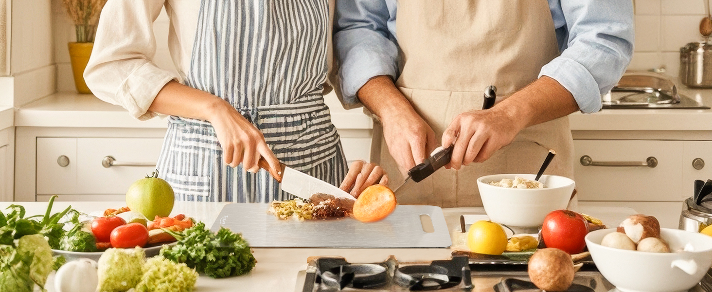 New Titanium Cutting Board - 100% Pure Titanium Cutting Boards For Kitche,Easy to clean, Double-sided food-grade Cutting Board For Meats, Fruits And Vegetables (13 * 9)